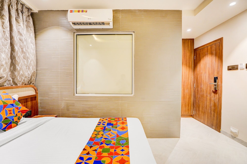 Fabhotel Mood Inn