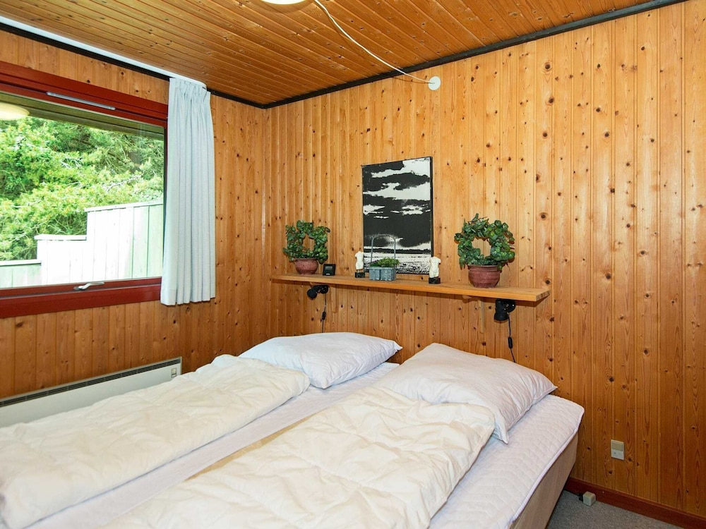 6 Person Holiday Home in Romo view 3
