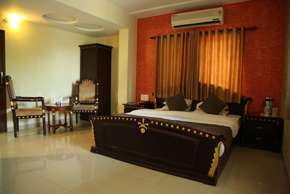 Hotel Indralok