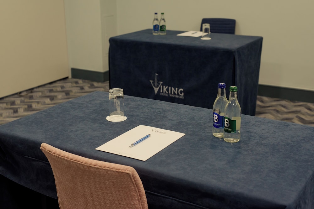 Waterford Vacations - Viking Hotel Waterford - Property Image 30