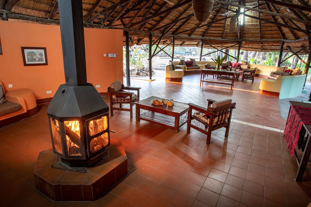 Maramba River Lodge