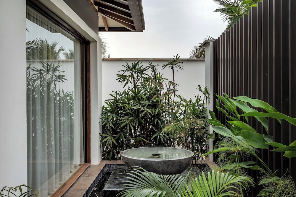 Over Water Villas - Rumah Hutan view 2