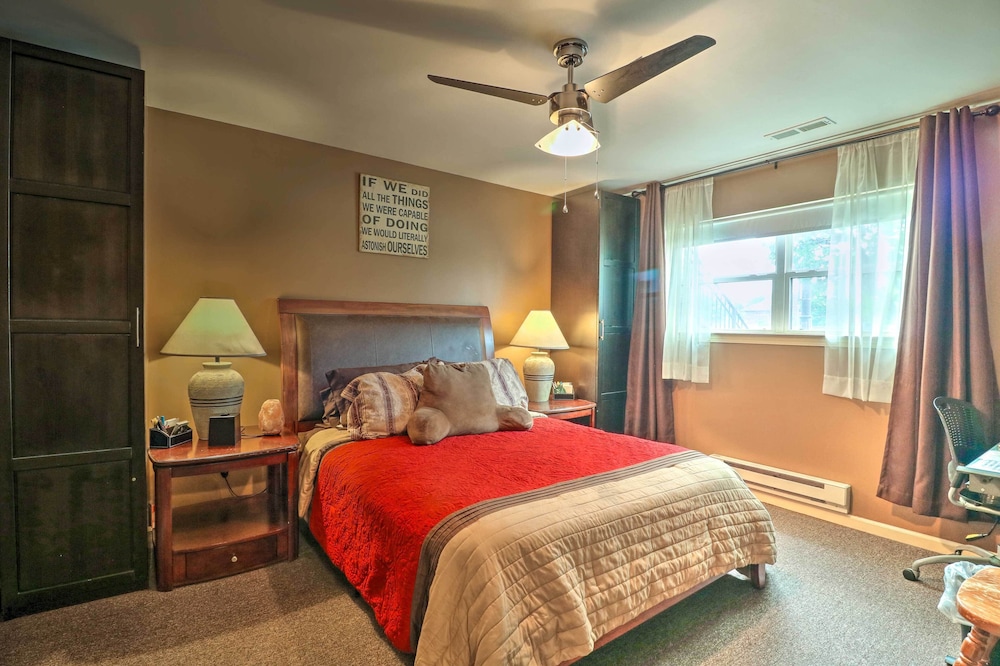 Urban Escape w/ Patio - 2 Mi to Downtown Detroit!