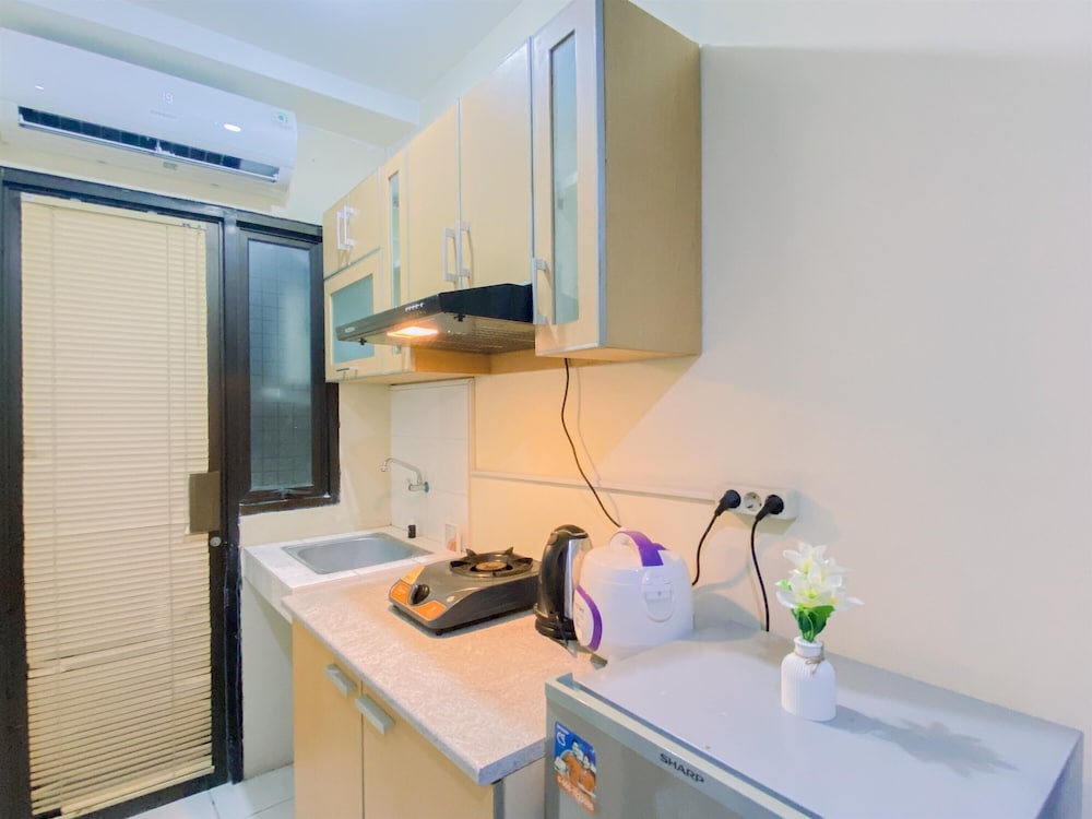 Comfortable And Good Choice 2Br At Kebagusan City Apartment