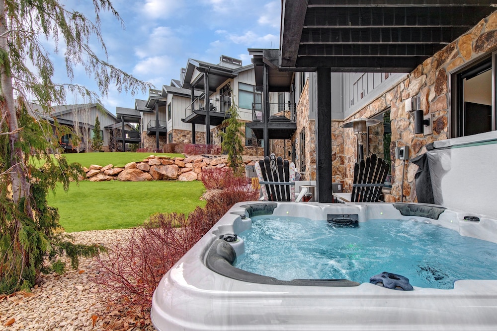 Frost Haven 4 Bedroom Townhouse