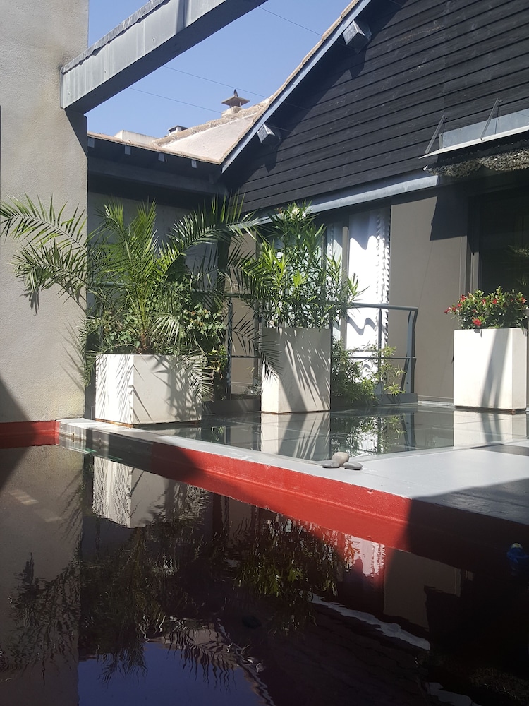 Be Loft B&B Pool & Spa