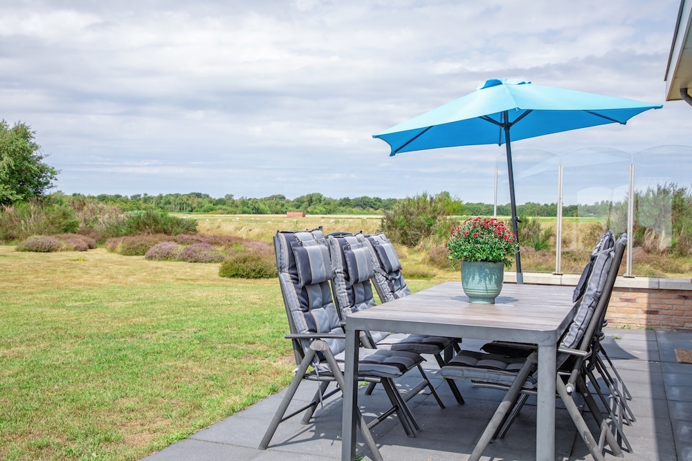 Holiday Home With Wellness Garden