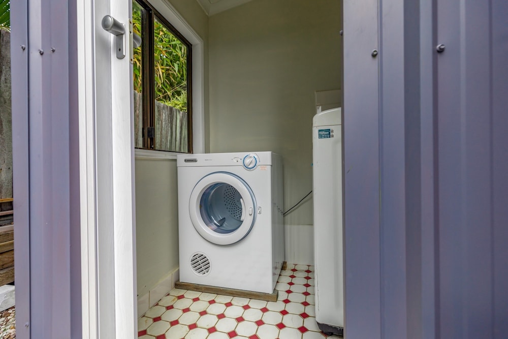 The Little Blue Shack - Marcoola Granny Flat
