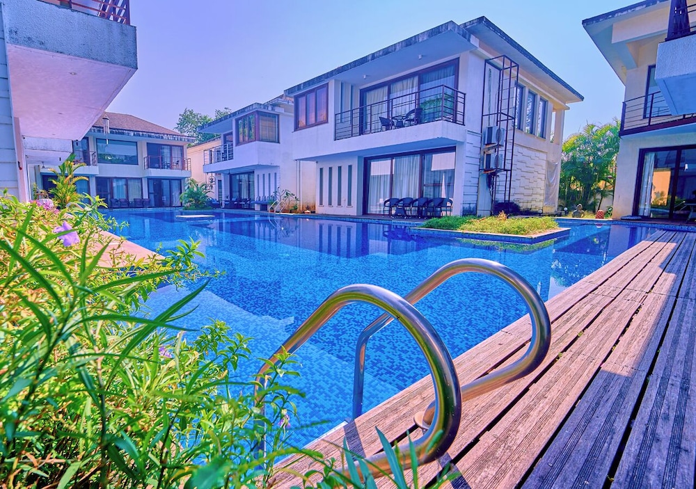 Aquasol Pool Villa Goa by VOYE HOMES