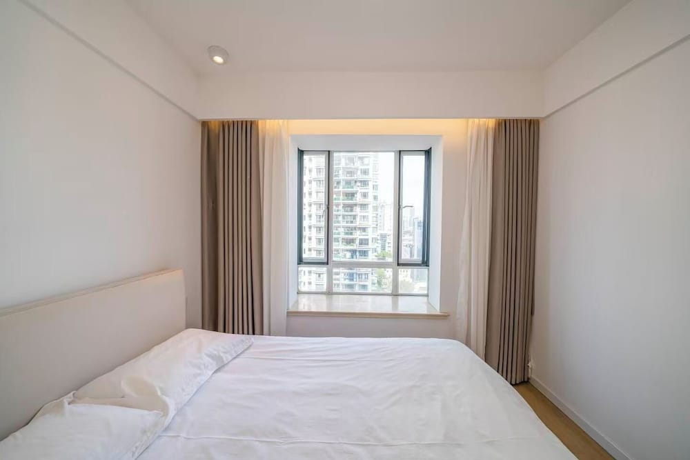 Book and Bed - SML Center