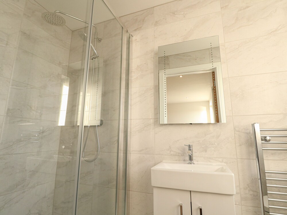 Harbourside Haven Apartment 3