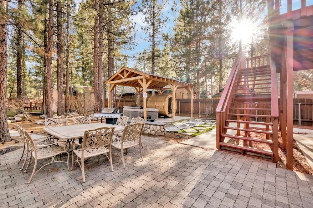Mountain View Manor #2546