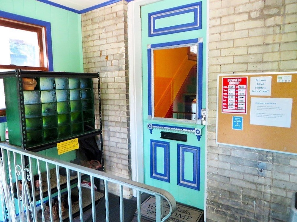HI Madison - Hostel