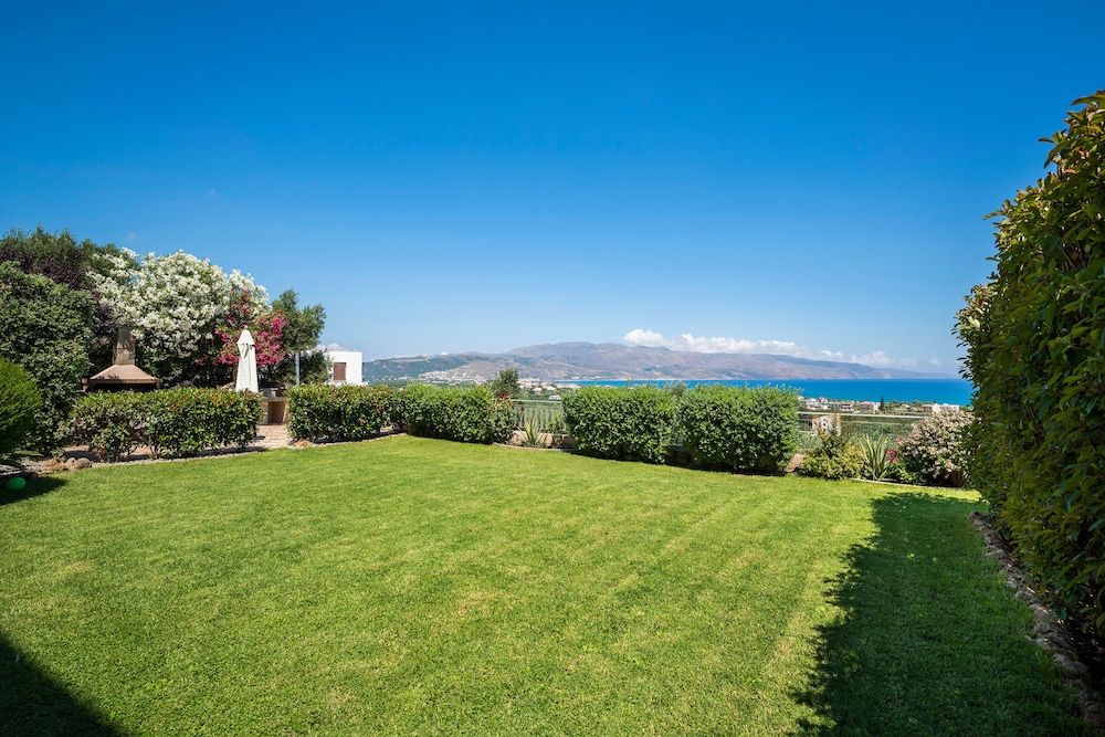Caneva Luxury Villa