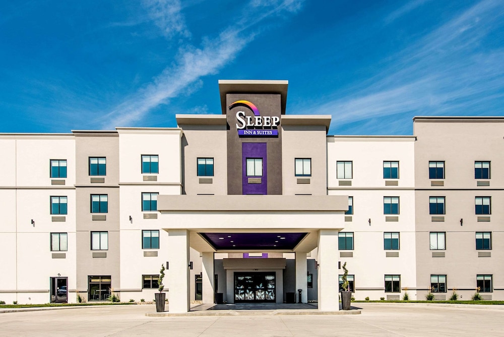 Hotel Sleep Inn & Suites