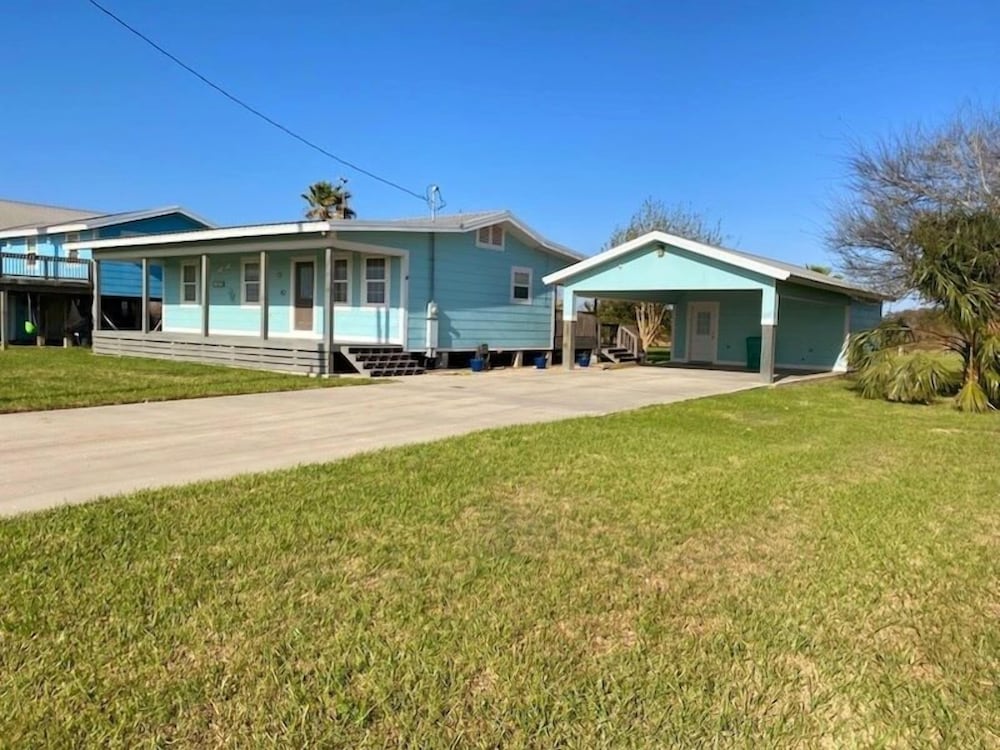 Aransas Pass Retreat Ap338 3 Bedroom Home