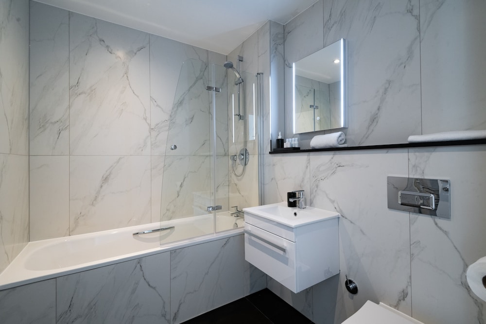South Kensington Apartments