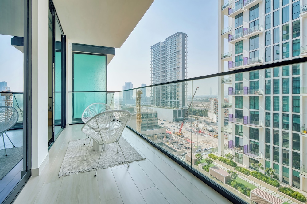 PVH - Tranquil 1BR - Binghatti Lavender