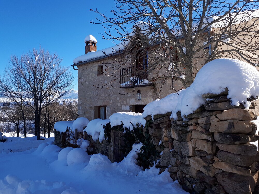 La Casona de Requijada
