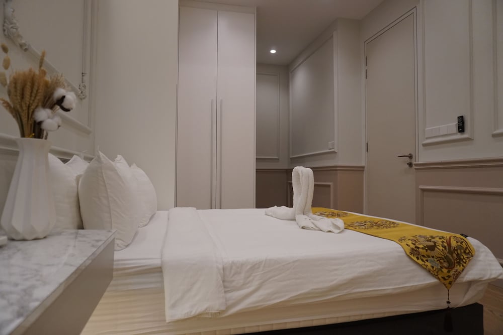 Harmony Luxury Suites At Lucentia BBCC