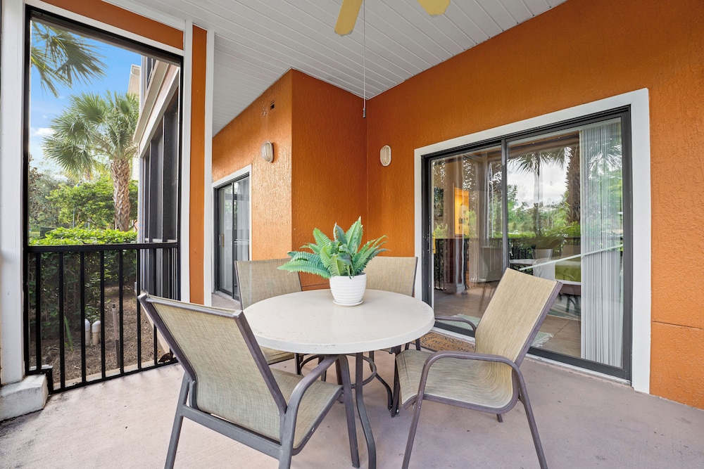 Cozy Cove Caribe Escape for 8!