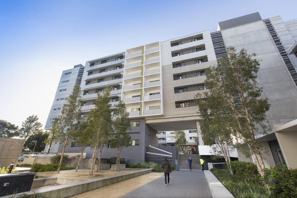 Unsw Village