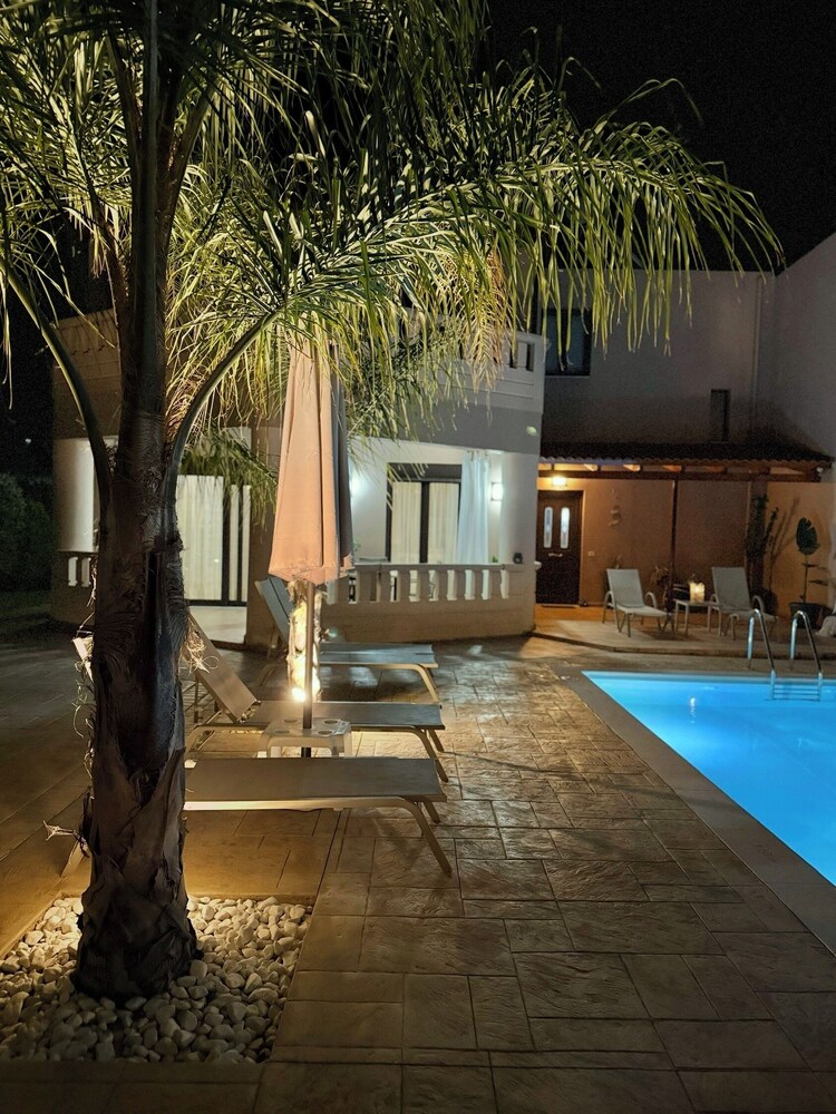 Villa Fanouris
