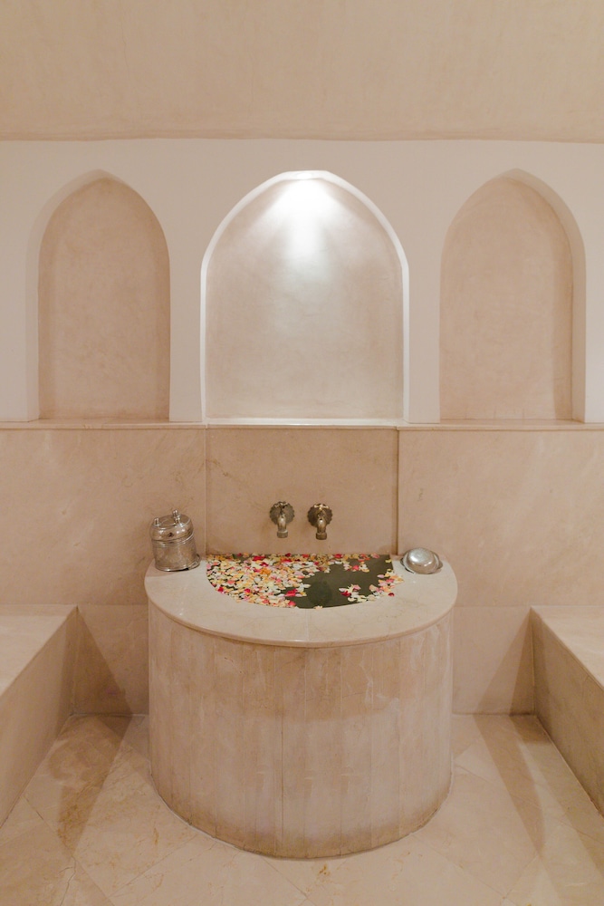Kenzi Menara Palace & Resort 48
