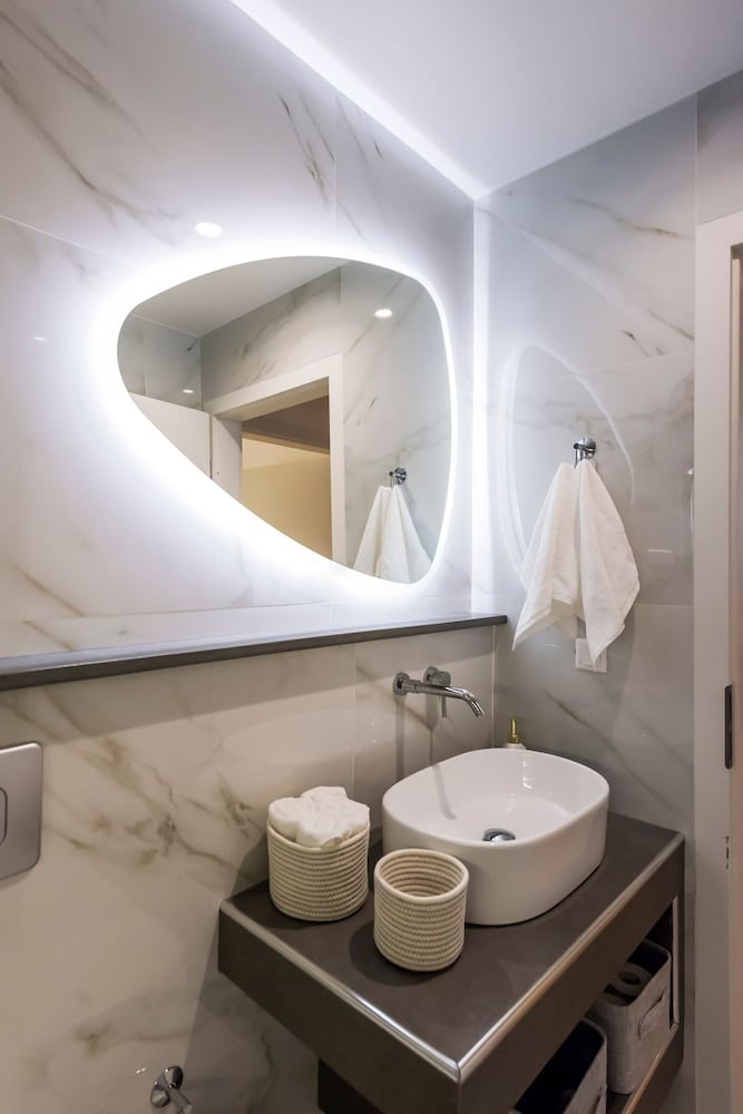 Aigli Seafront Loft-bespoke Design Gem