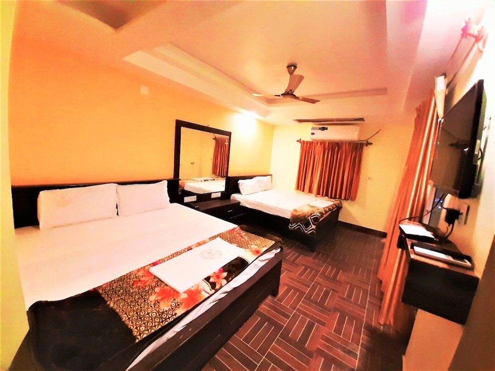 Hotel Crown of Digha