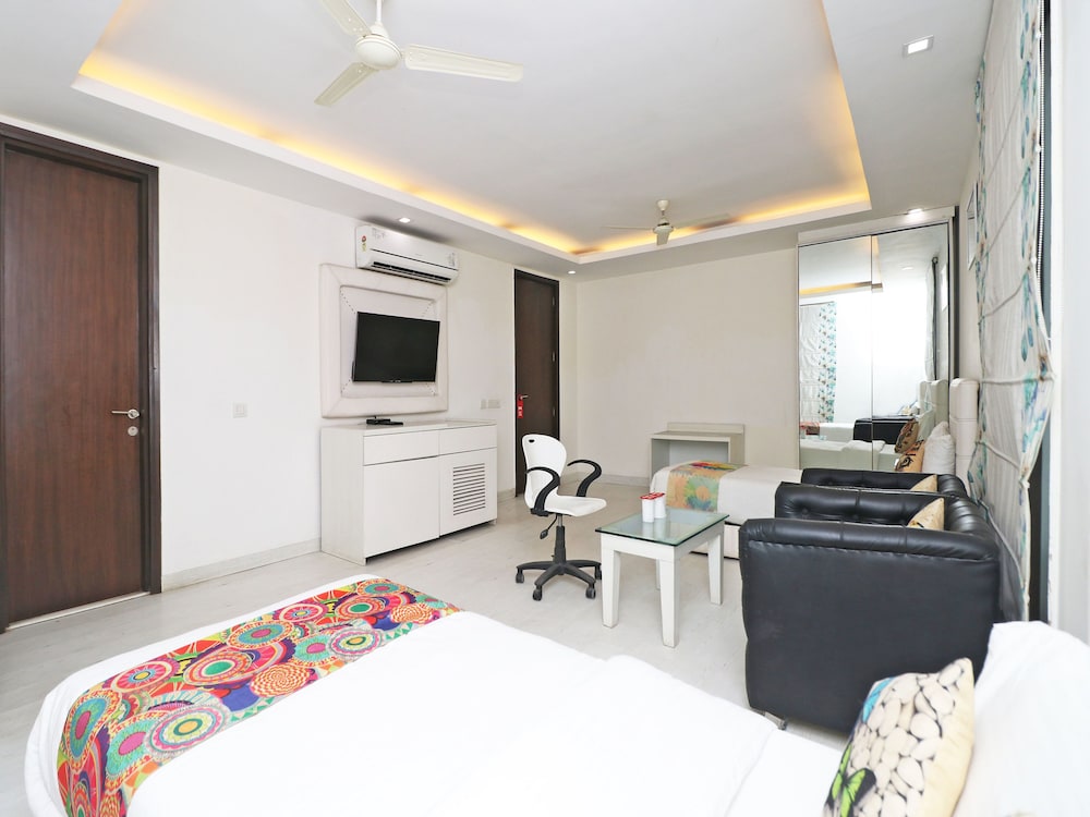 OYO 12346 Siris Inn