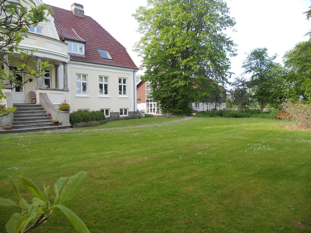 Tiendegaarden