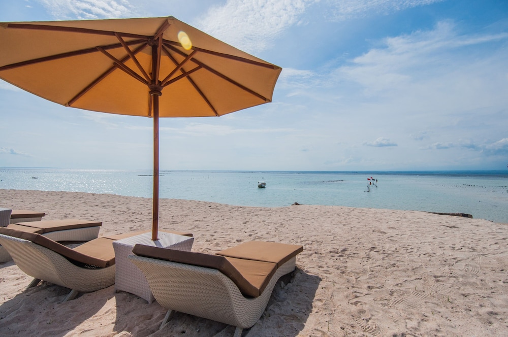 d'Nusa Beach Club and Resort 55