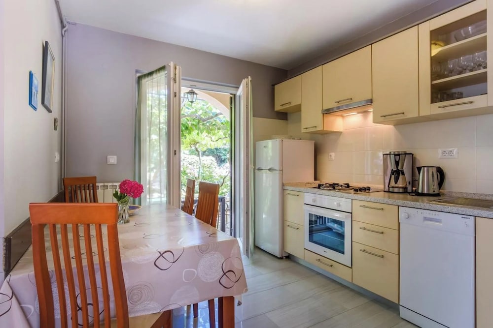 Secret Garden Apartment Mali Losinj