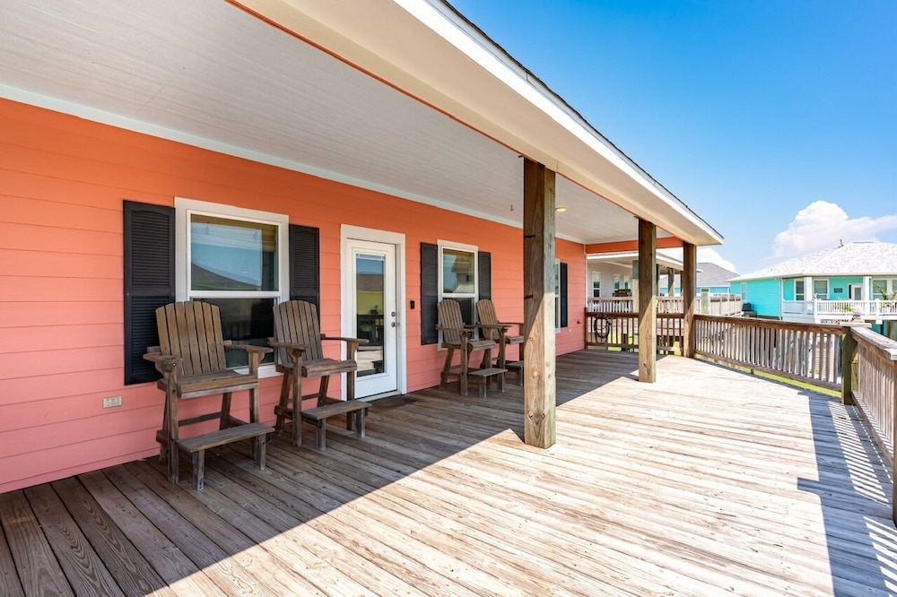 Sea Glass Retreat 3 Bedroom Home