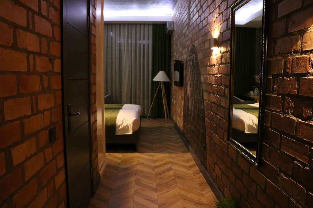 Bugu Hotel Bishkek 14