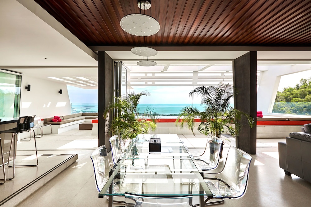 Aqua Samui Villas
