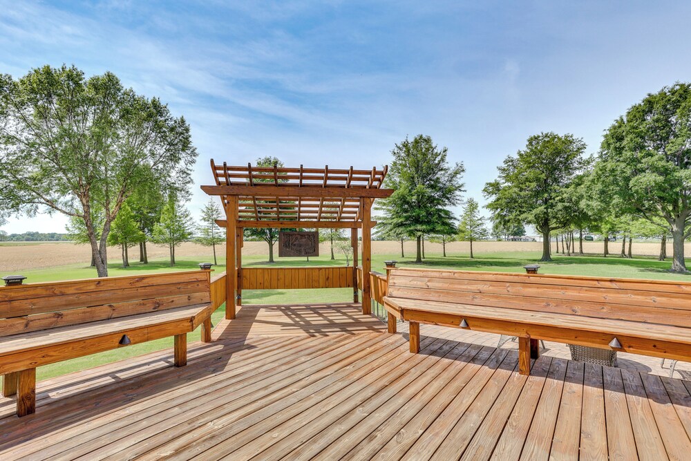 Hornersville Vacation Rental w/ Private Pond!