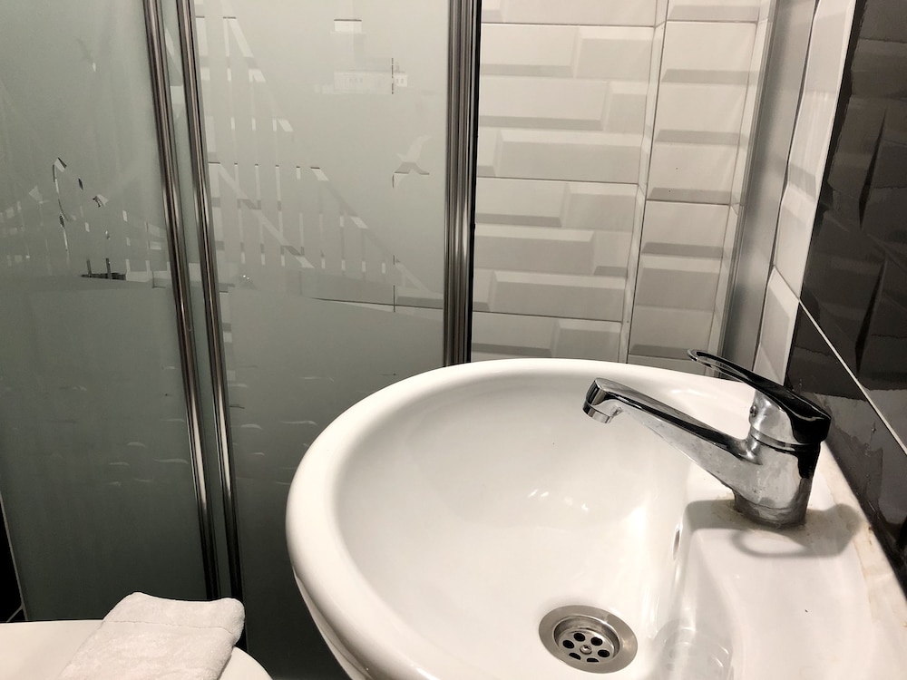 Centre Suites Taksim - Image 7