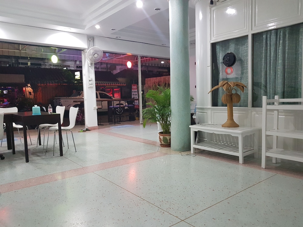 Chaam Guesthouse
