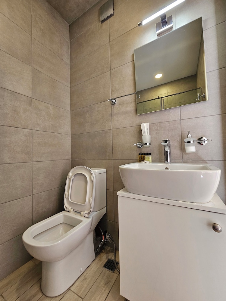 Archi chavchavadze one bedroom