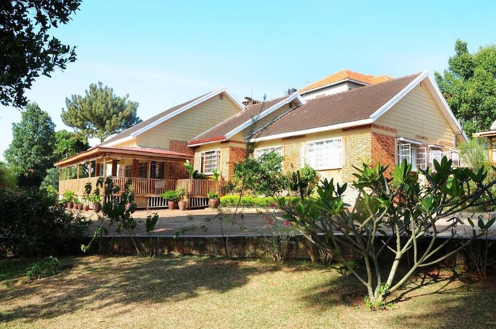 Papyrus Guest House