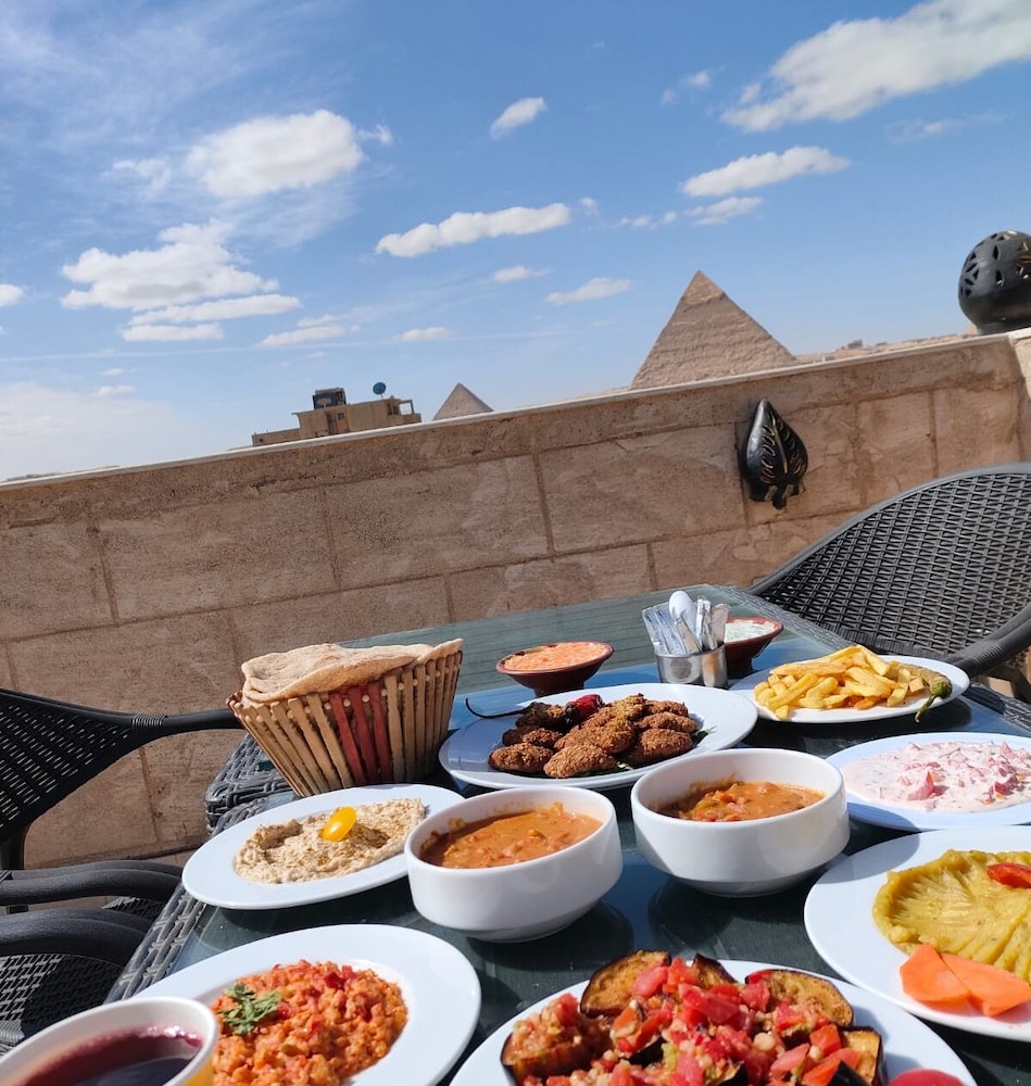 Hana Giza Pyramids Inn