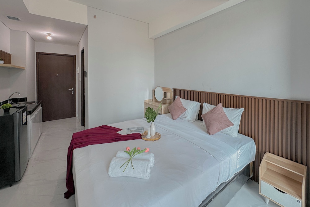 Simple Studio At The Trans Icon Surabaya Apartment