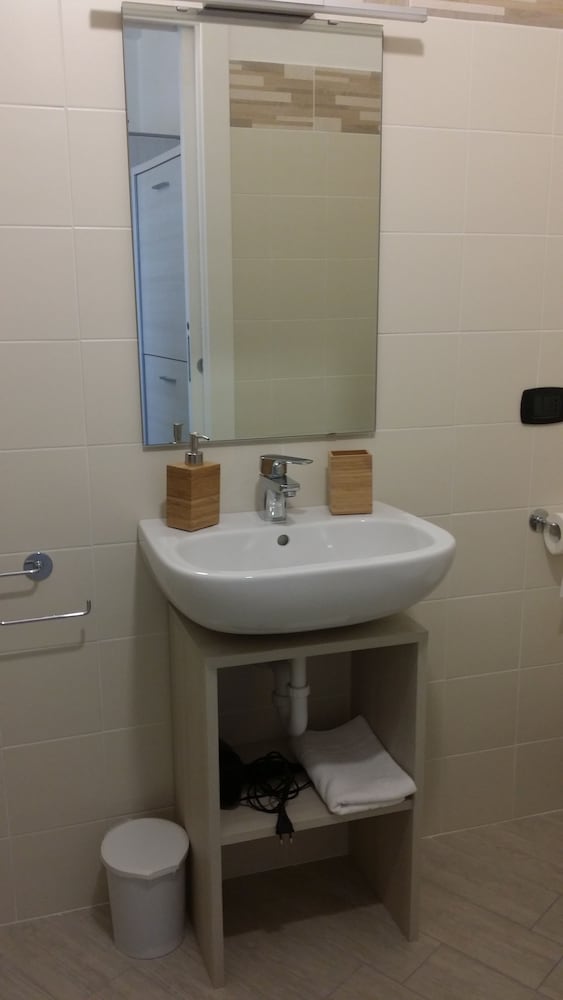 Bel Sorriso Varese - Dormire Felice Rooms & Apartments