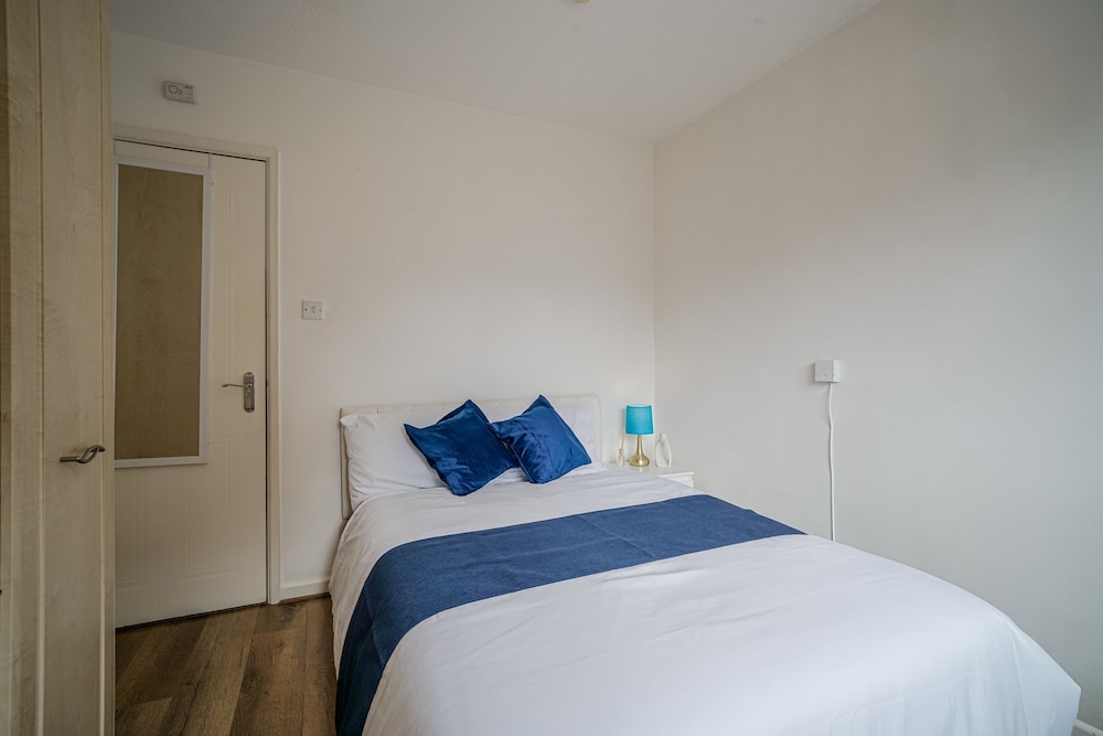Salford City Escape - Modern 2 Bedroom Apartment