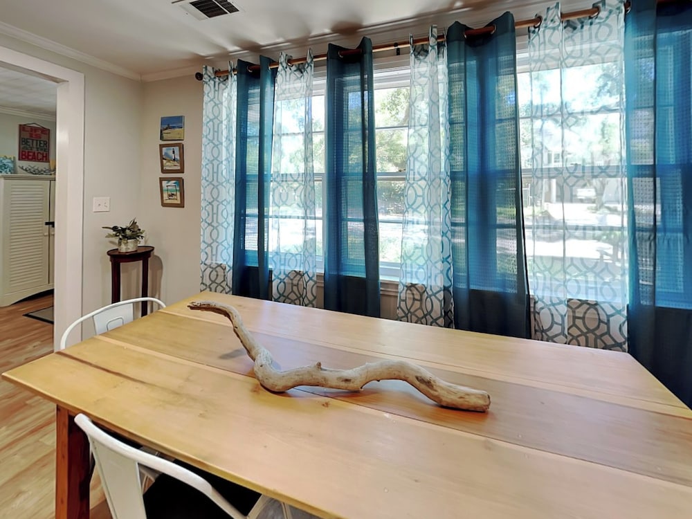 Little Blue Beach House by Tybee Vacation Rentals