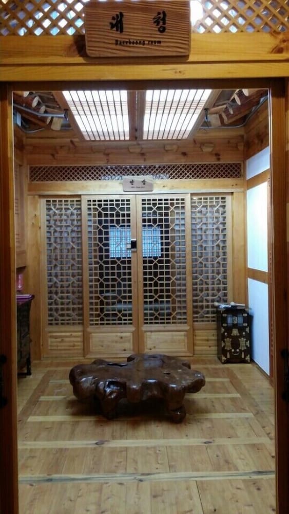 Ihwa Hanok