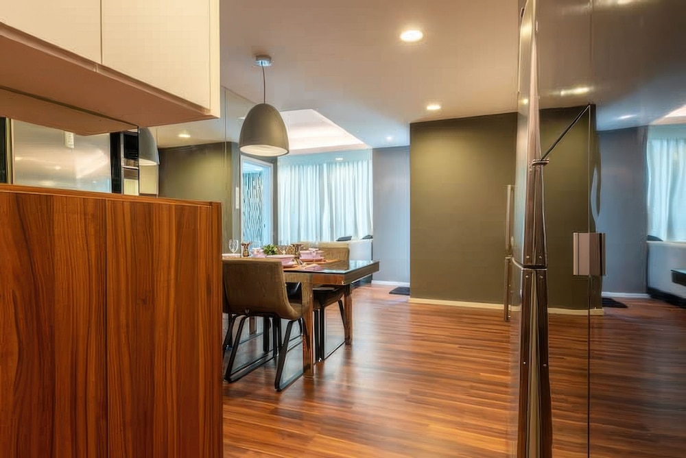 VERVE Suites KL South Apartments & Condo