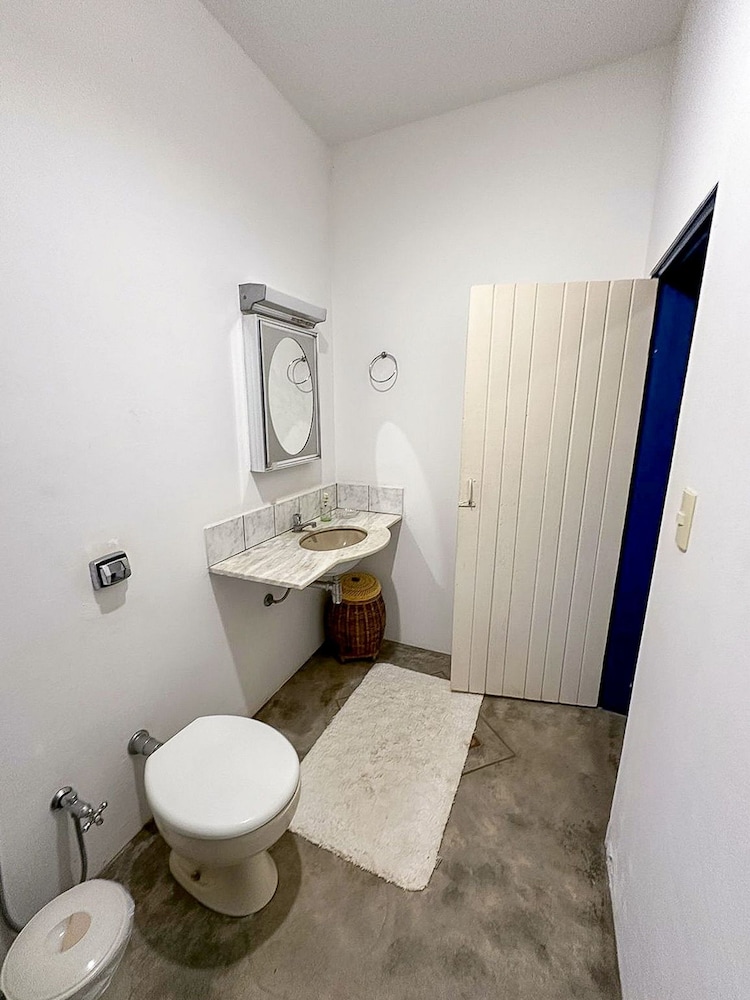 Photo 48